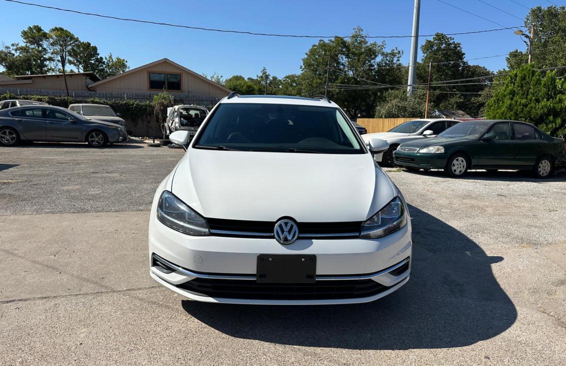 volkswagen golf sportwagen 2018 3VWD17AU2JM761651 image volkswagen golf sportwagen 2018 3VWD17AU2JM761651 image